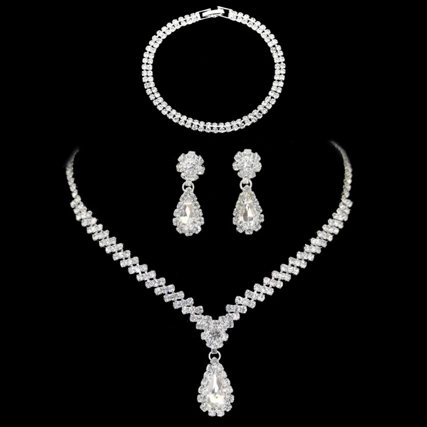 4 Pieces Of Accessories, Earrings, Necklaces, Bracelets