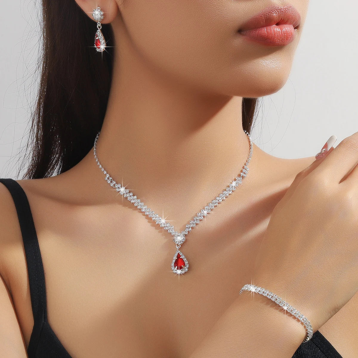 4 Pieces Of Accessories, Earrings, Necklaces, Bracelets