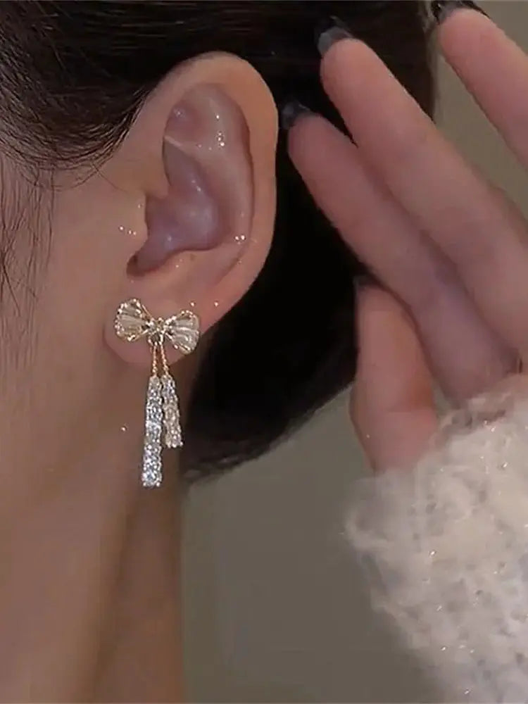 Zircon Bow Earrings