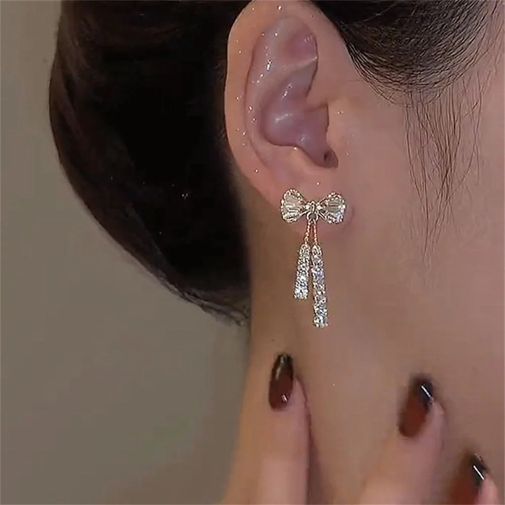 Zircon Bow Earrings